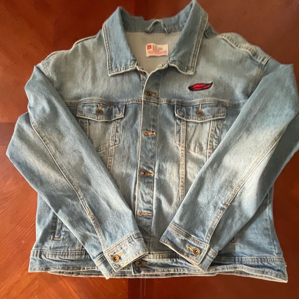 2019 Stonewall 50th Anniversary Denim Trucker Jacket XXL NWOT - Picture 2 of 5